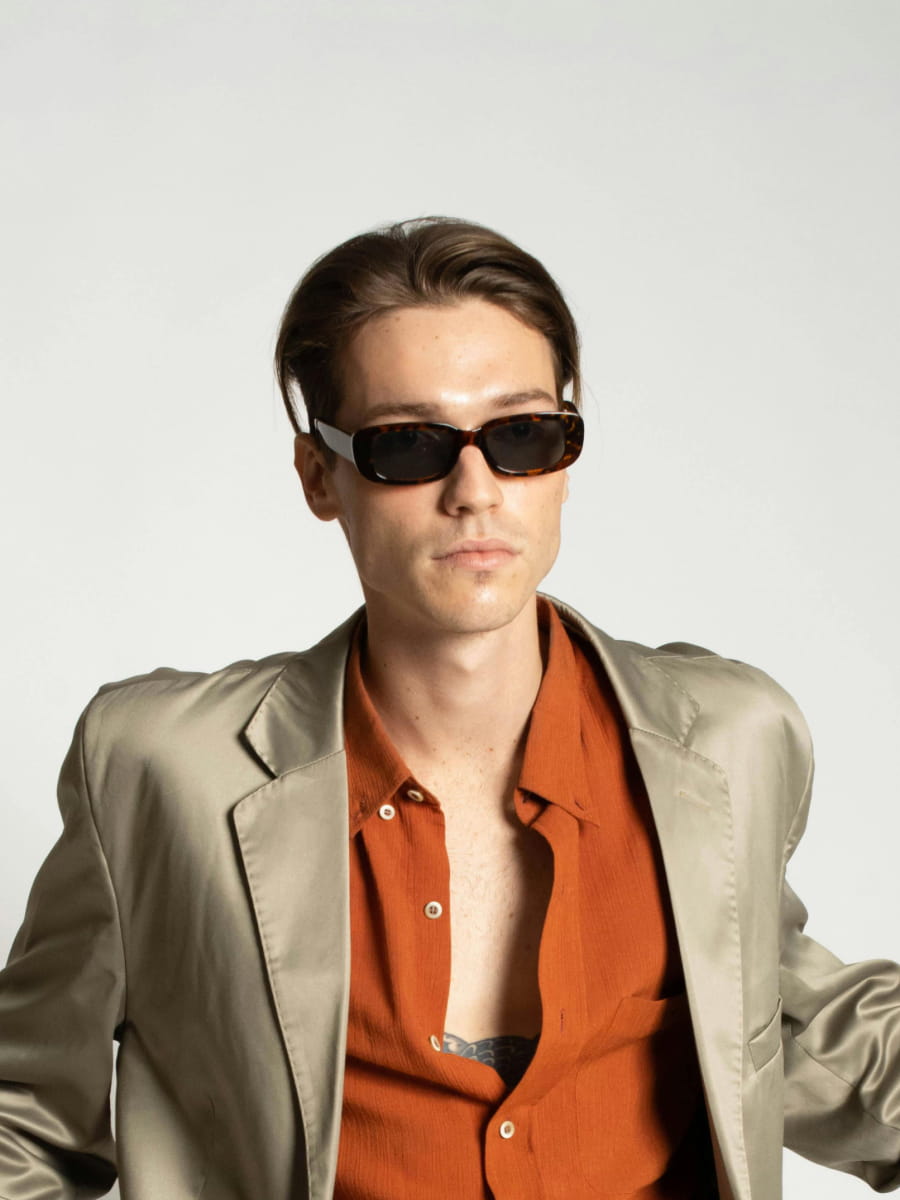 Oval sunglasses